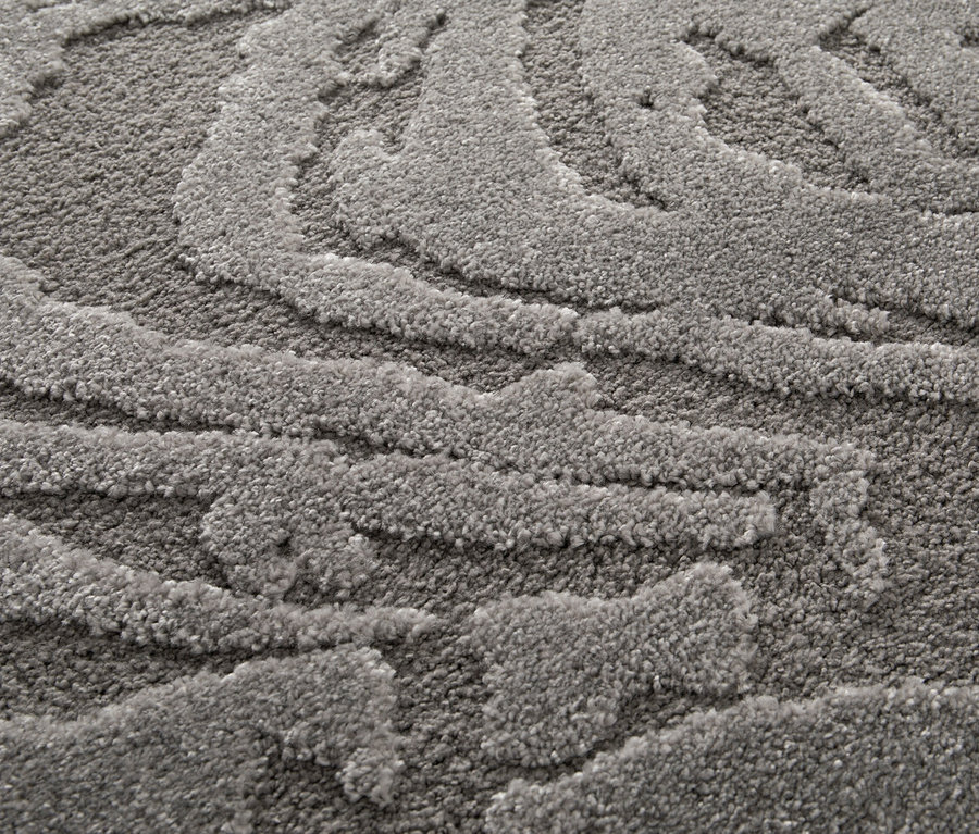 Detailansicht eines grauen Teppichs »Cosmo «Waves.