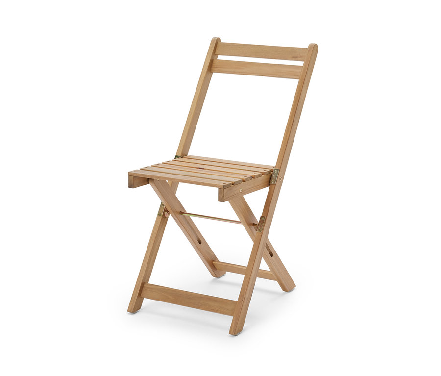 Detailansicht eines hölzernen Klappstuhls aus dem Balkon-Dining Set »Lenja« mit Regal.