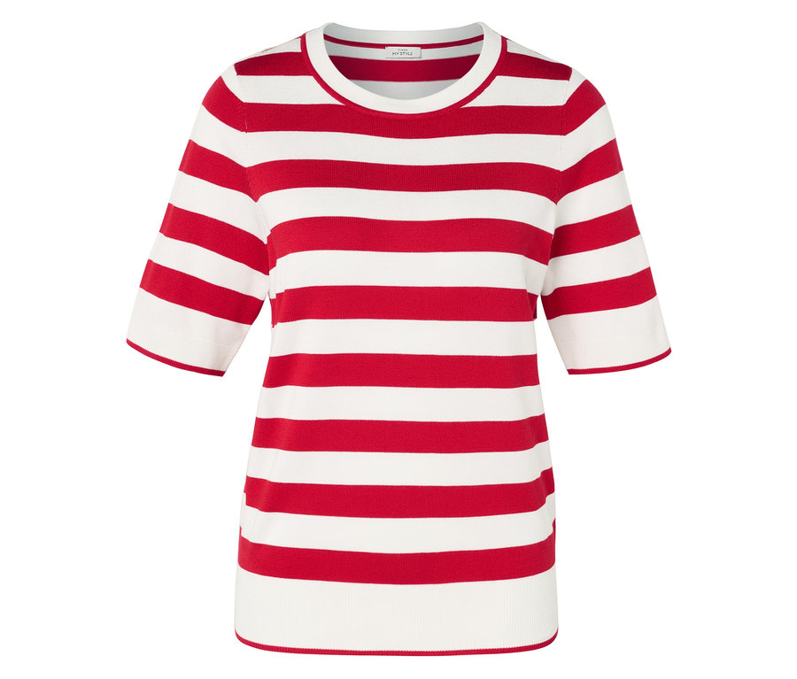 Rot-weiß gestreiftes Oberteil mit kurzen Ärmeln.