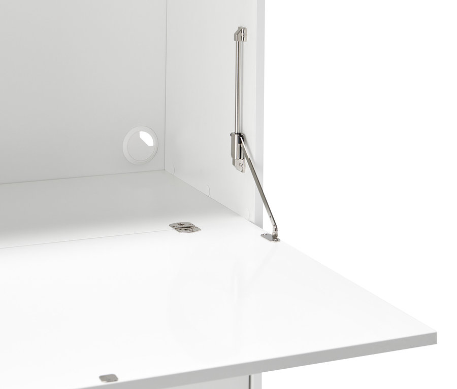 Detailansicht eines weißen Officeschranks zum Aufklappen mit Metallstützen.