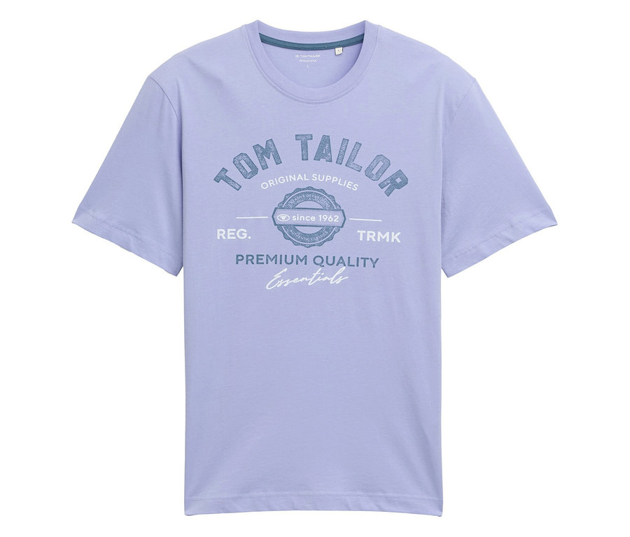 Hellblaues T-Shirt mit Aufdruck "Tom Tailor Original Supplies" und dem Schriftzug "Premium Quality Essentials".