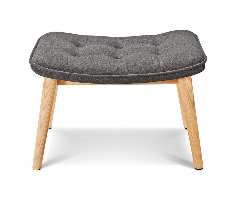 Dunkelgrauer Einzelsessel mit Fußhocker auf weißem Hintergrund.
