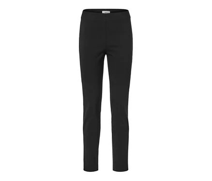 Schwarze Stretchhose.