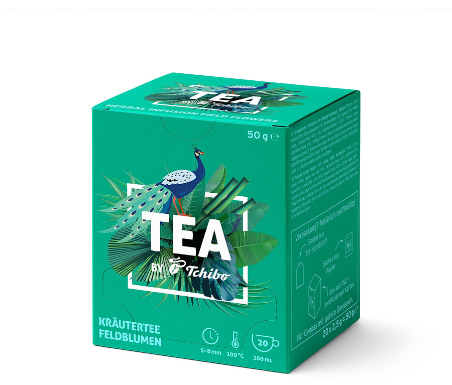 Grüne Packung TEA by Tchibo Kräutertee Feldblumen - 8x30 Teebeutel mit Pfauenmotiv.