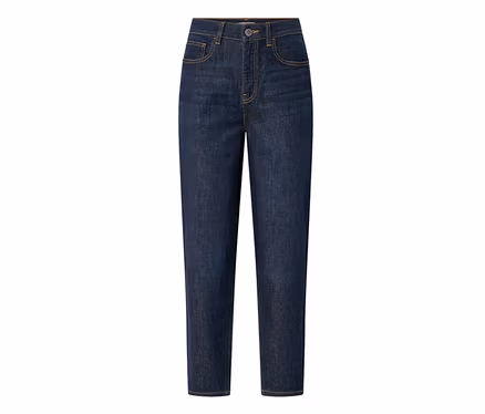 Dunkelblaue High-Waist-Jeans mit Knopfverschluss, Vordertaschen und gelb-orangen Kontrastnähten.