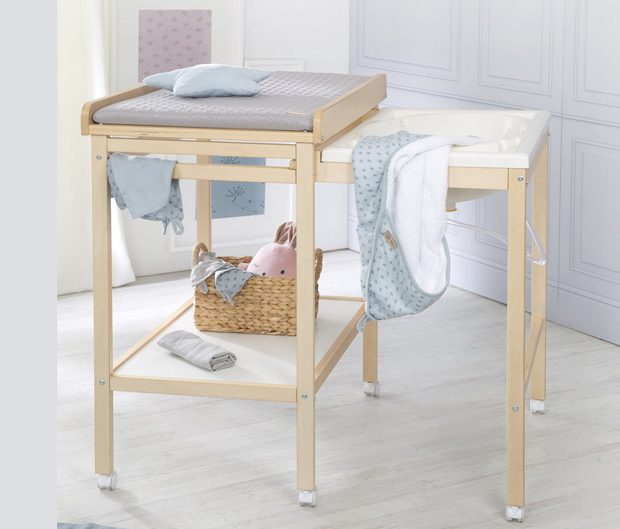 roba Bade-Wickel-Kombination »Baby Pool« mit hellblauen Accessoires.
