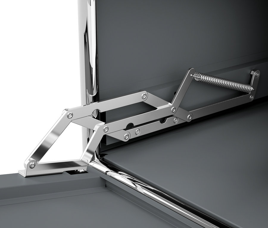 Detailansicht eines grauen Metallregals CN3 mit geöffneten Klappenfächern, wobei der Befestigungsmechanismus der Fächer silbern ist.