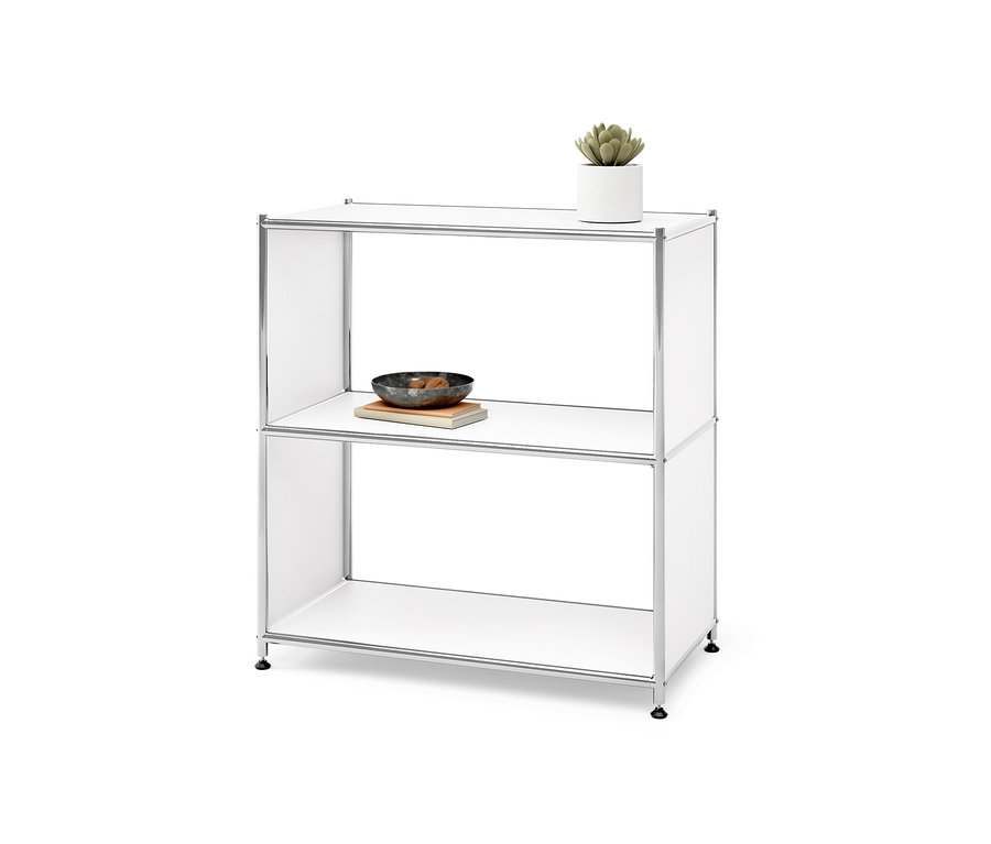 Regal Metall »CN3« mit 2 Fächern. Auf dem oberen Fach steht ein Blumentopf, auf dem unteren eine Schale auf einem Buch.