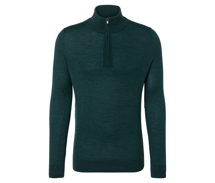 Dunkelgrüner Pullover mit Reißverschluss am Kragen.
