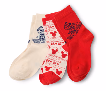 Drei Paar Socken »Mickey and Friends« liegen gestapelt.