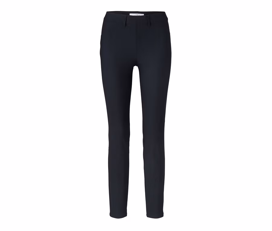 Eine schwarze Thermo-Bengalin-Hose.