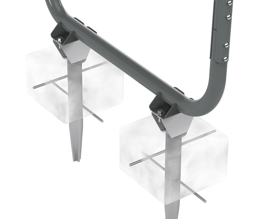 Detail einer grauen EXIT Klettergerüst MB210-Konstruktion mit Befestigung.