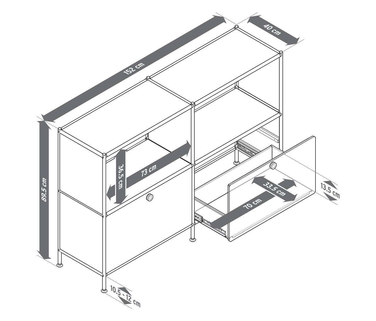 Draufsicht eines Sideboards aus Metall »CN3 Kids« mit zwei Schubladen in Pistaziengrün und Hellgrau, wobei eine Schublade geöffnet ist und die Maße des Sideboards angezeigt werden.