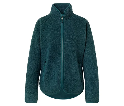 Eine grüne Fleecejacke mit Reißverschluss und Stehkragen vor einem weißen Hintergrund.