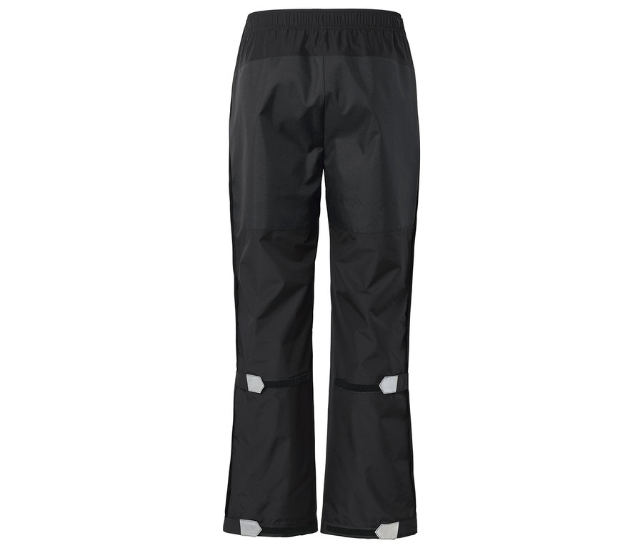 Schwarze Regenhose mit reflektierenden Details an den Beinenden.