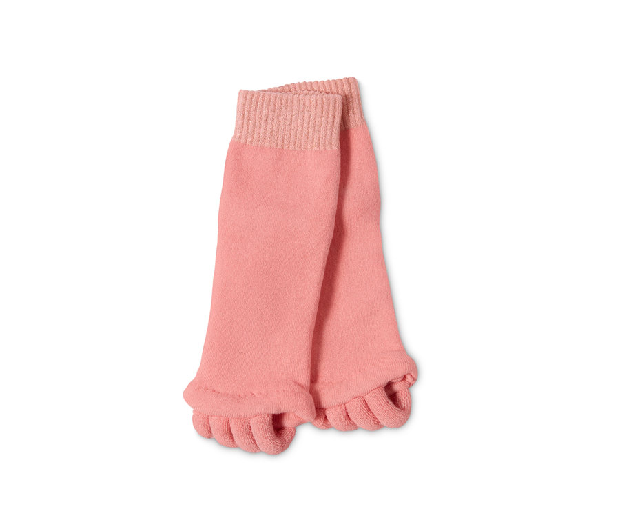 Rosa Lackier-und-Relax-Socken.