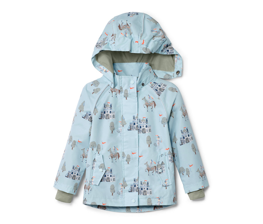 Hellblaue Kinder-Regenjacke mit Kapuze, bedruckt mit Rittern, Burgen und Bäumen.