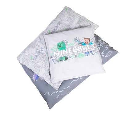 Ein Minecraft-Wende Bettwäsche-Set liegt gefaltet.