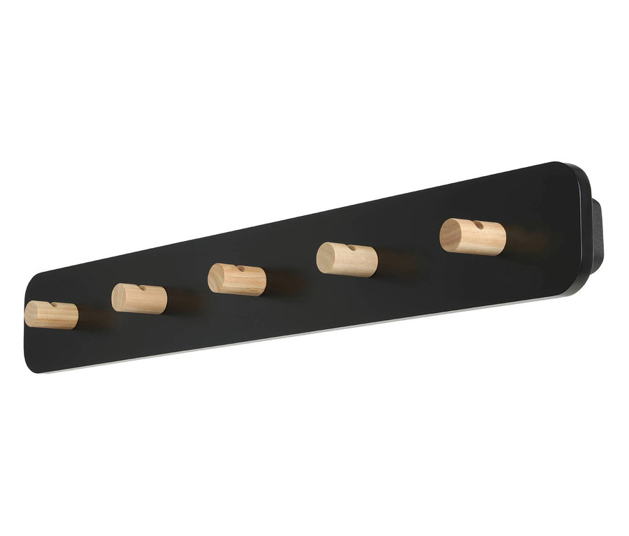 Schwarze Wandgarderobe mit fünf Holzhaken.