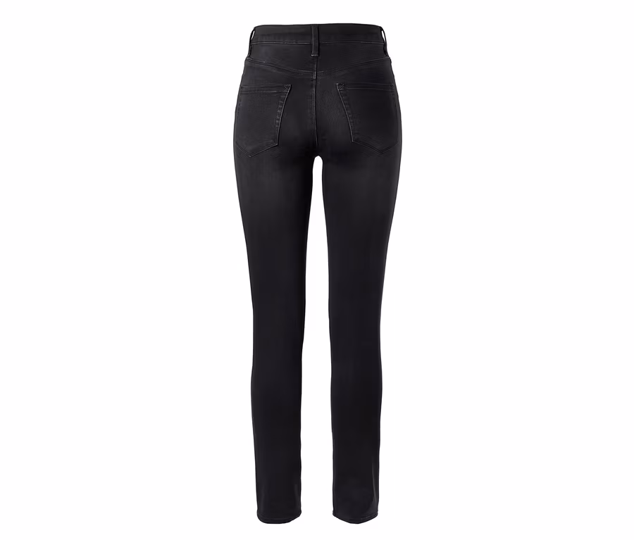 Schwarze Skinny-Jeans von hinten.