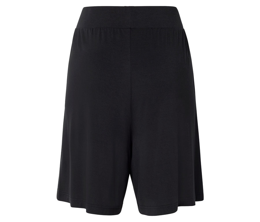 Schwarze, locker sitzende Shorts mit elastischem Bund.