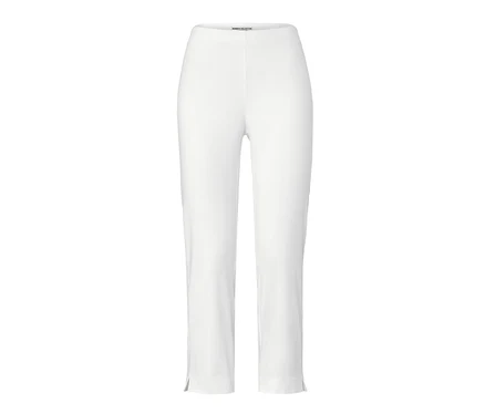 Weiße 7/8-Stretchhose.