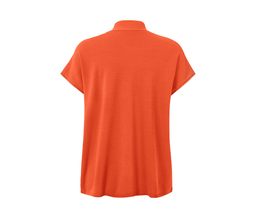 Orangefarbener, kurzärmliger Cardigan von hinten.