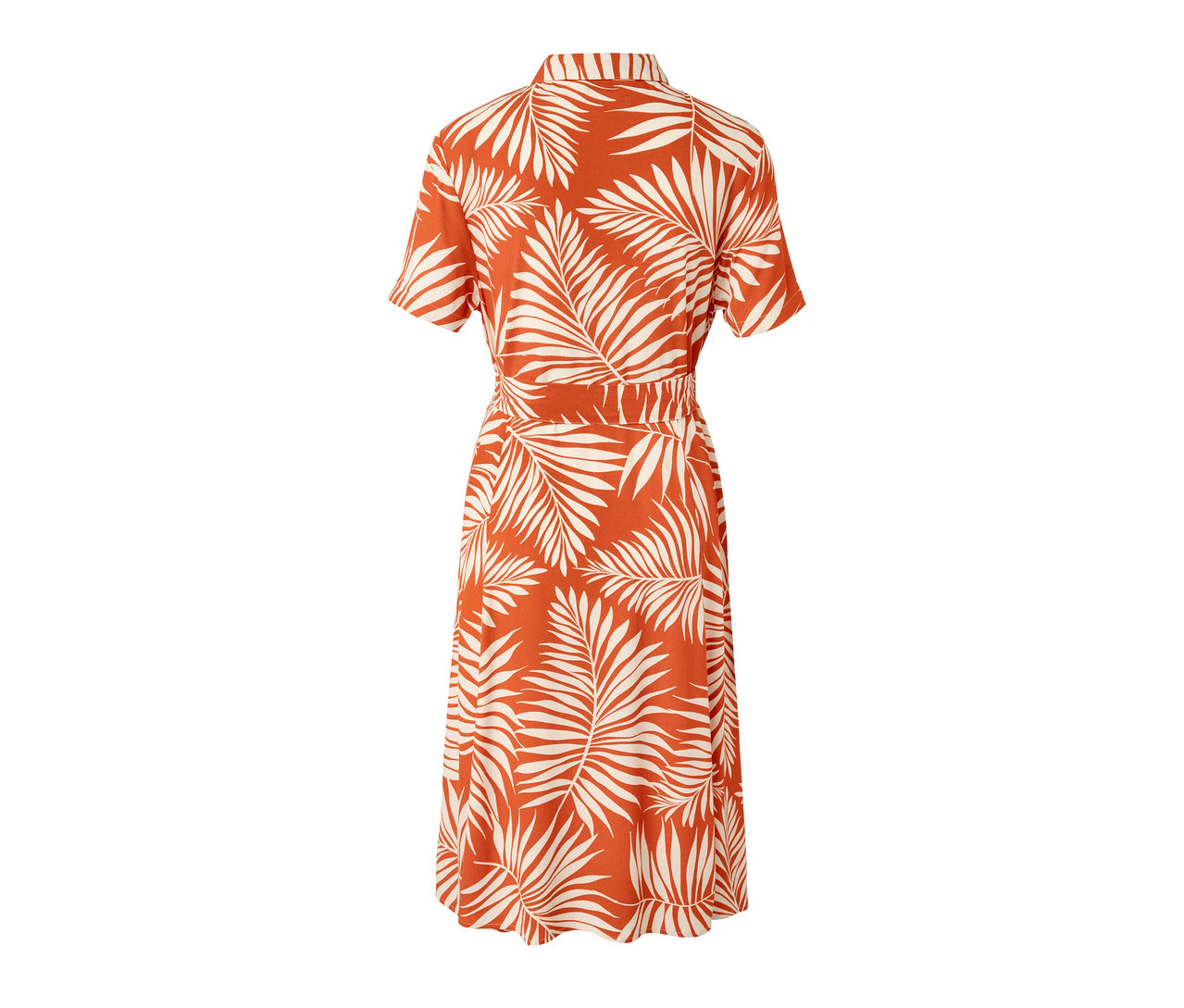 Detailansicht eines bedruckten Hemdblusenkleids mit Blättern.