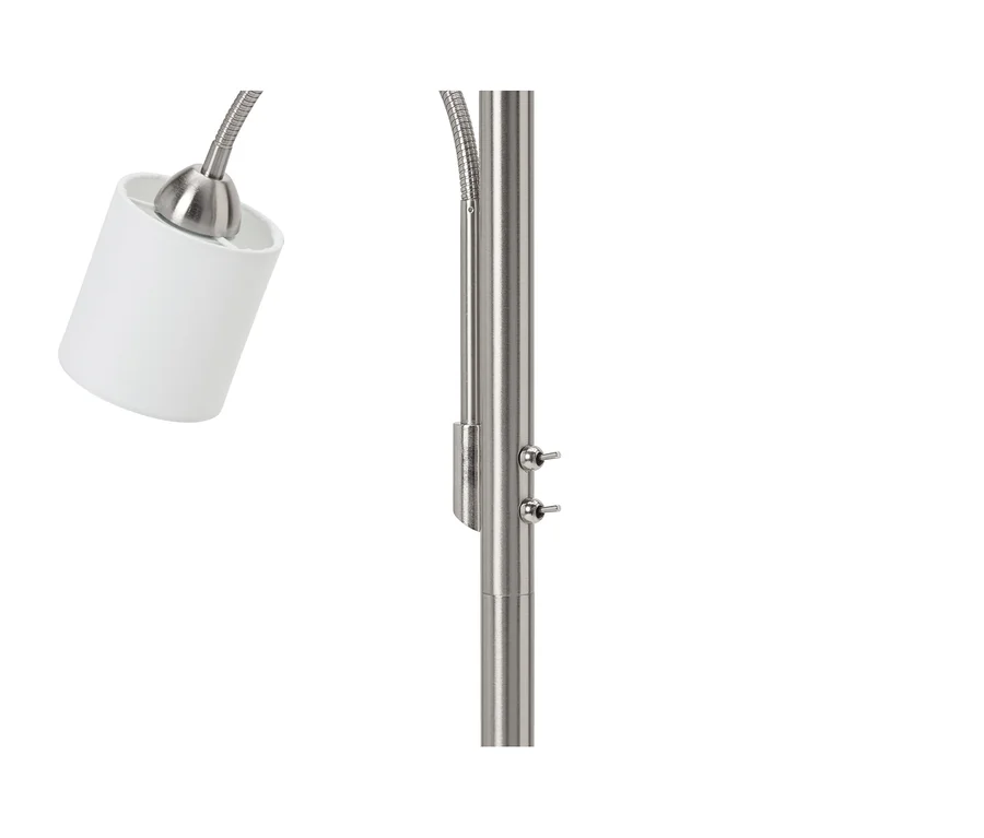 Nahaufnahme eines Lampenständers aus gebürstetem Metall mit zwei kleinen Kippschaltern, einem flexiblen silbernen Arm und einem weißen zylindrischen Lampenschirm.
