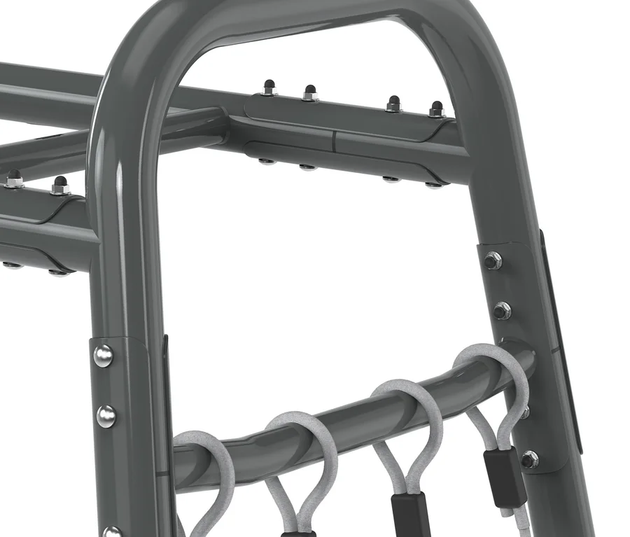 Detailansicht des grauen Metallrahmens des EXIT Klettergerüsts MB210 mit Seilnetz.