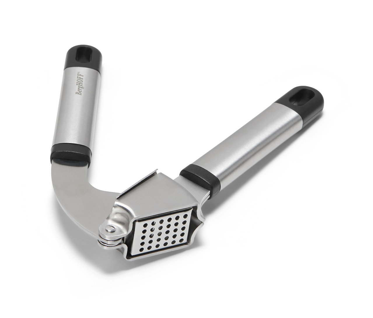 Eine Knoblauchpresse aus Silber auf einem weißen Hintergrund.