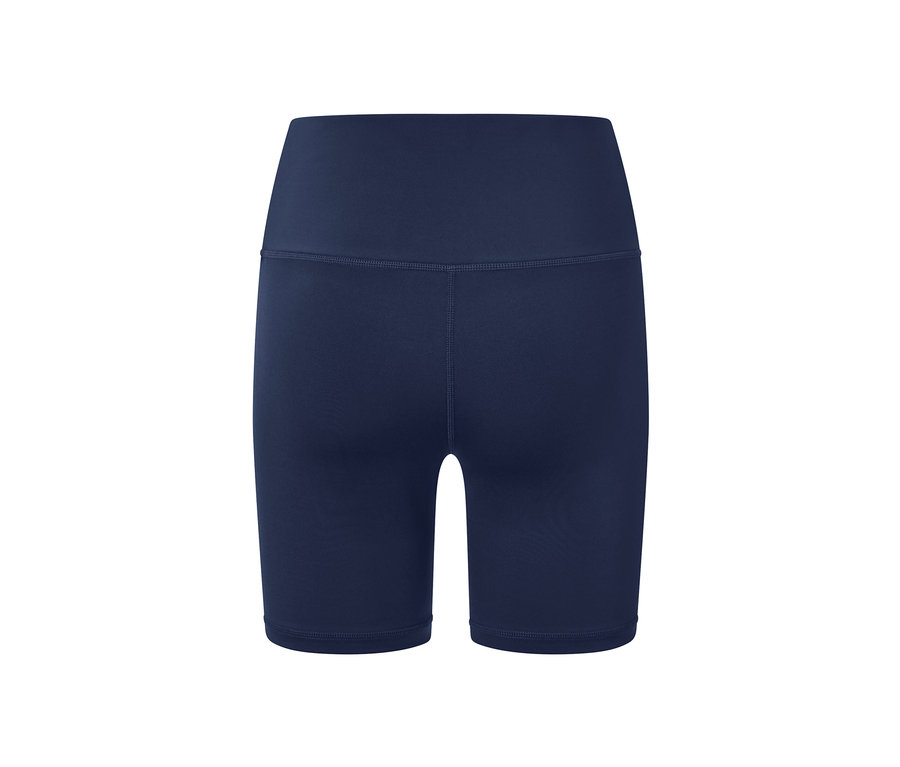Dunkelblaue Sportradlershorts.