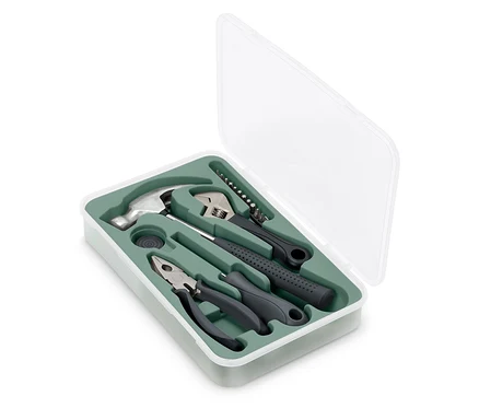Werkzeug-Set in geöffnetem Kasten.