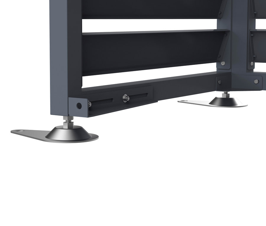 Nahaufnahme eines grauen Metallrahmens mit verstellbaren Füßen.