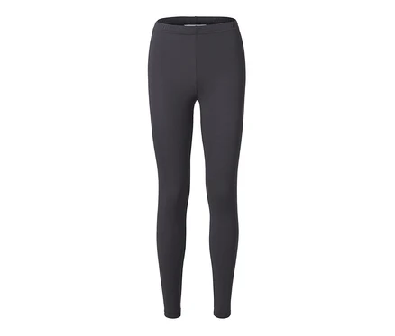 Schwarze Leggings auf weißem Hintergrund.