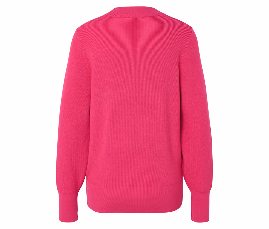 Rückansicht eines pinkfarbenen Pullovers.