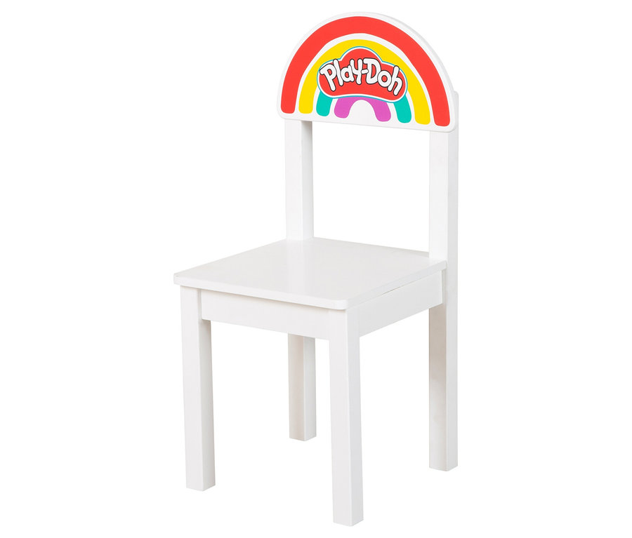 Ein einzelner weißer Kinderstuhl mit Play-Doh-Logo auf der Rückenlehne steht vor einem weißen Hintergrund.