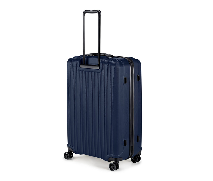 Nahaufnahme eines großen Hartschalen Koffer-Sets.