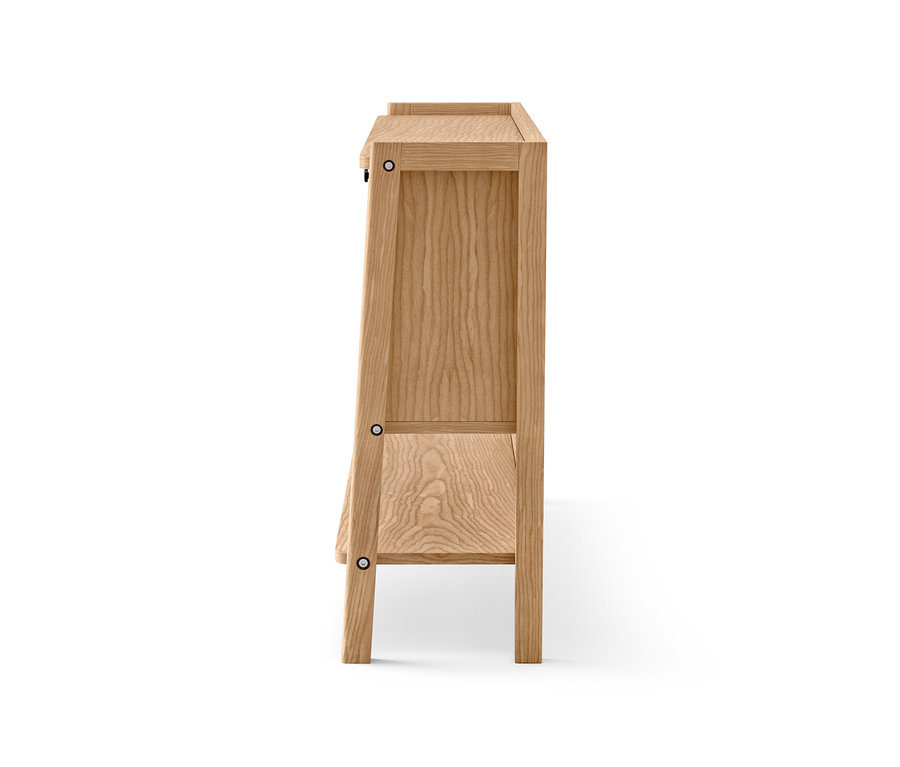 Seitenansicht von zwei Anrichten aus Holz.