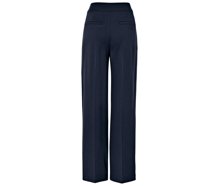 Marineblaue, weit geschnittene Hose von hinten.