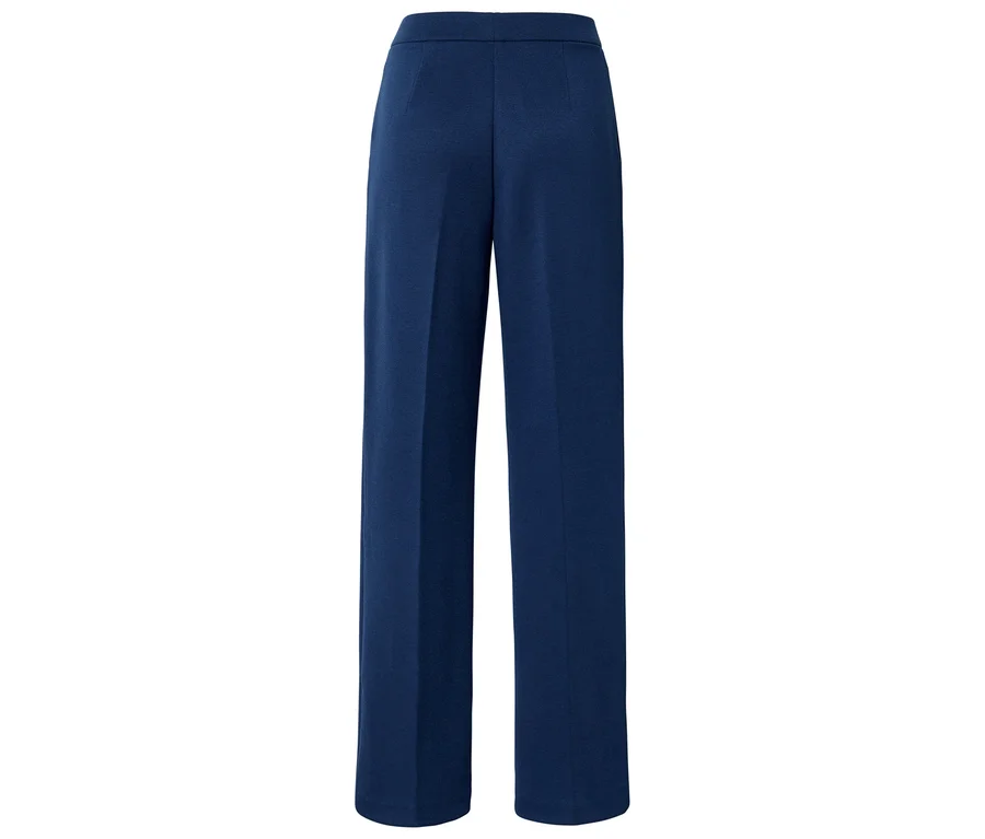 Dunkelblaue weite Hose, von hinten gesehen, mit einem flachen Bund.