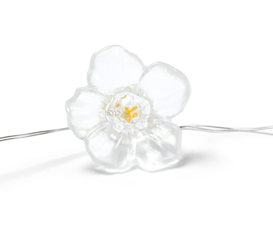 Nahaufnahme einer LED-Microlichterkette »Blumen«.