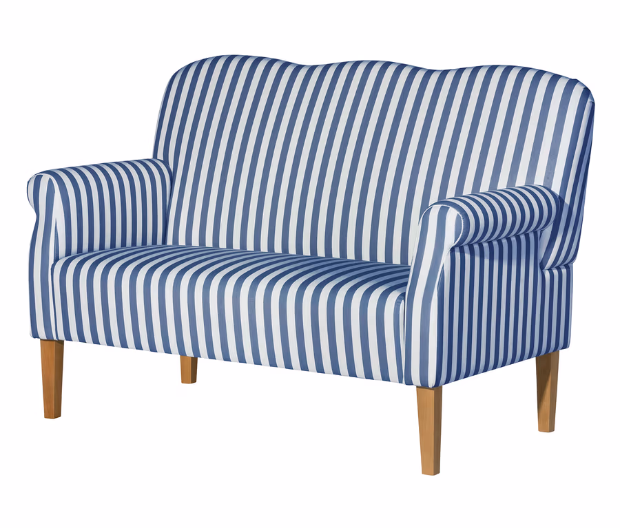 Gestreiftes Zweisitzer-Sofa »Juuma« mit Holzbeinen auf weißem Hintergrund.