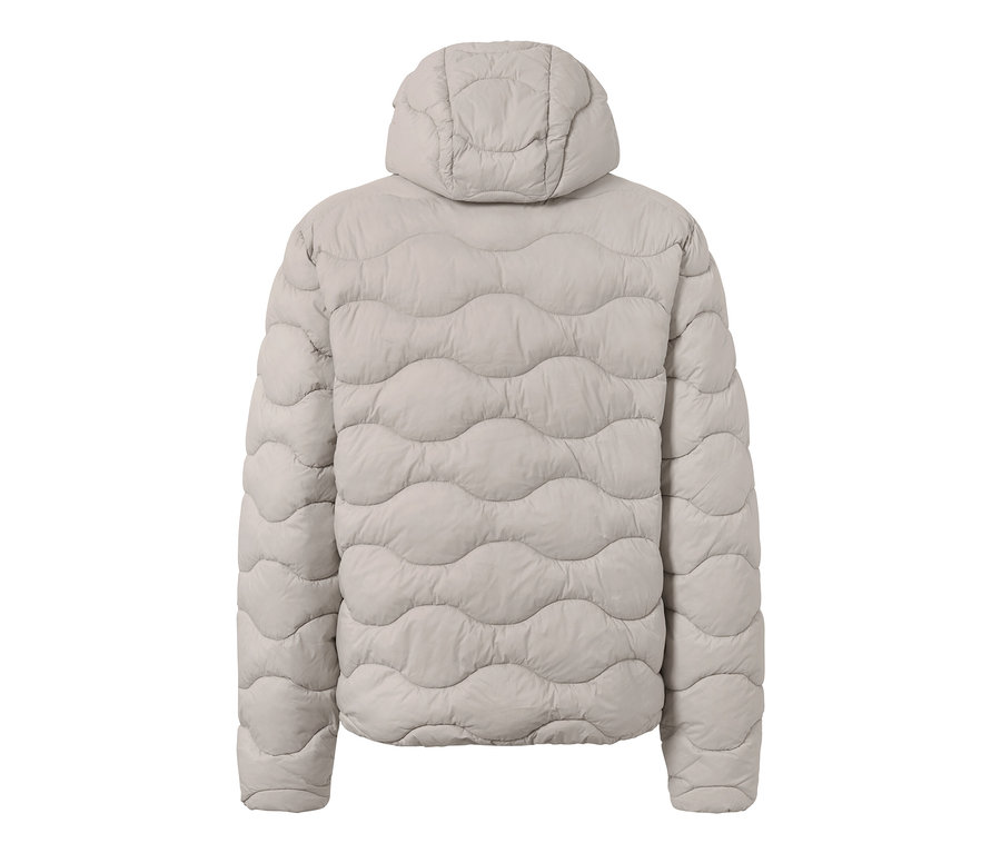 Beige Steppjacke mit Kapuze von hinten.