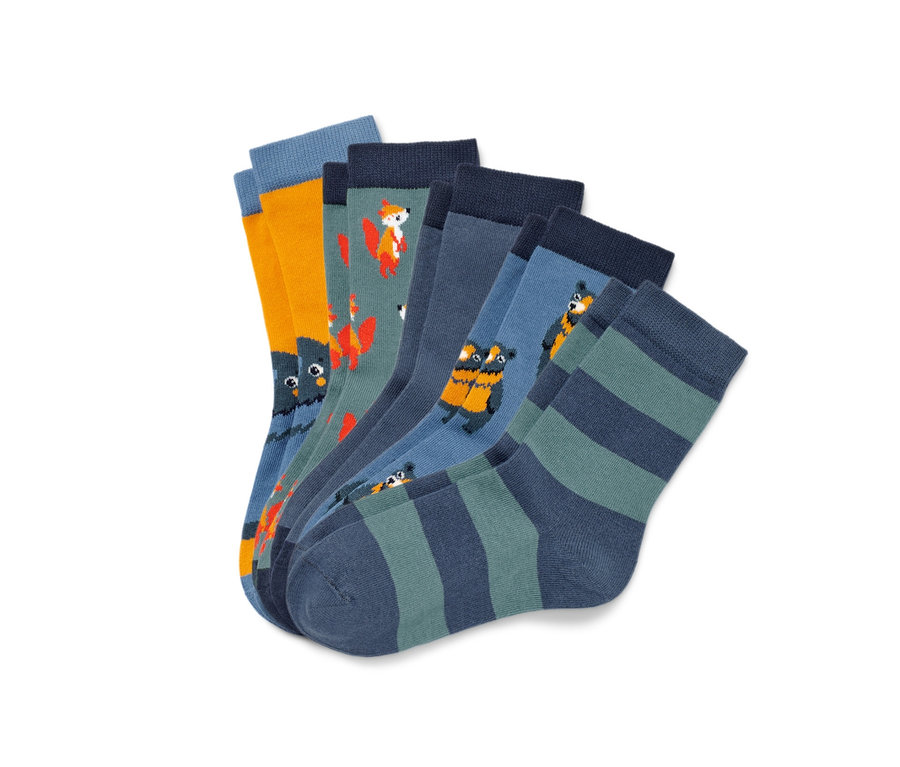 Fünf Paar Kinder-Socken mit verschiedenen Mustern, inklusive Tiere und Streifen.