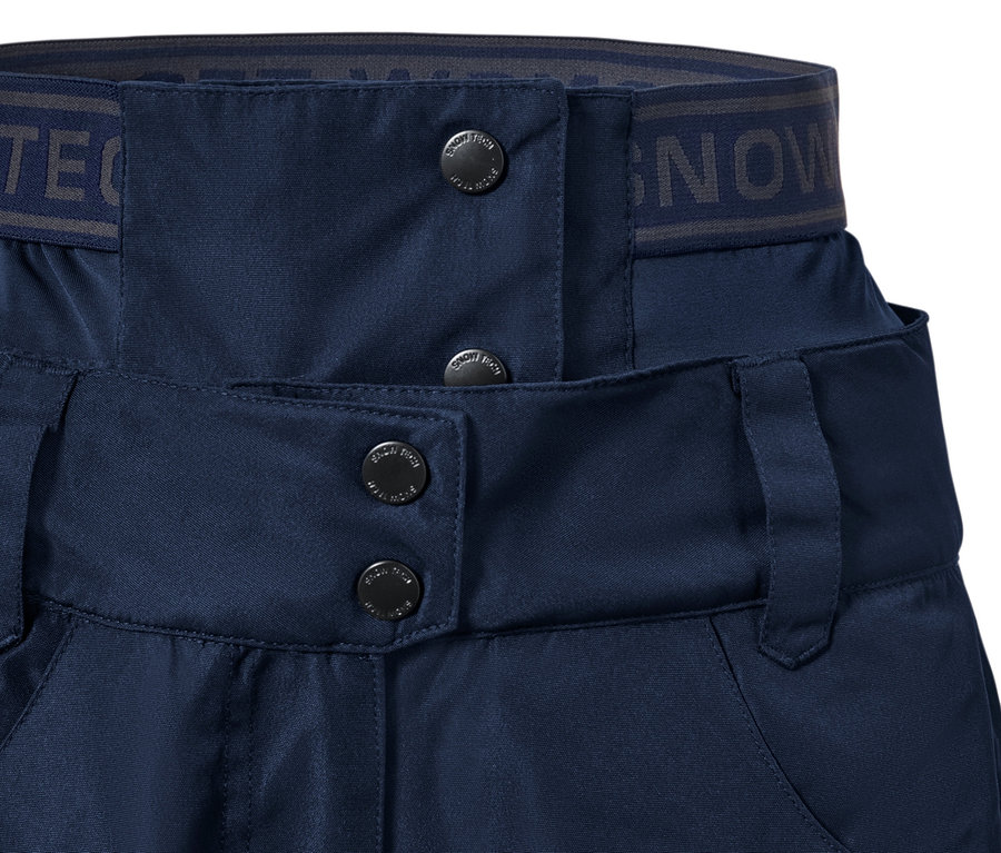 Detail einer blauen Ski- und Snowboardhose.