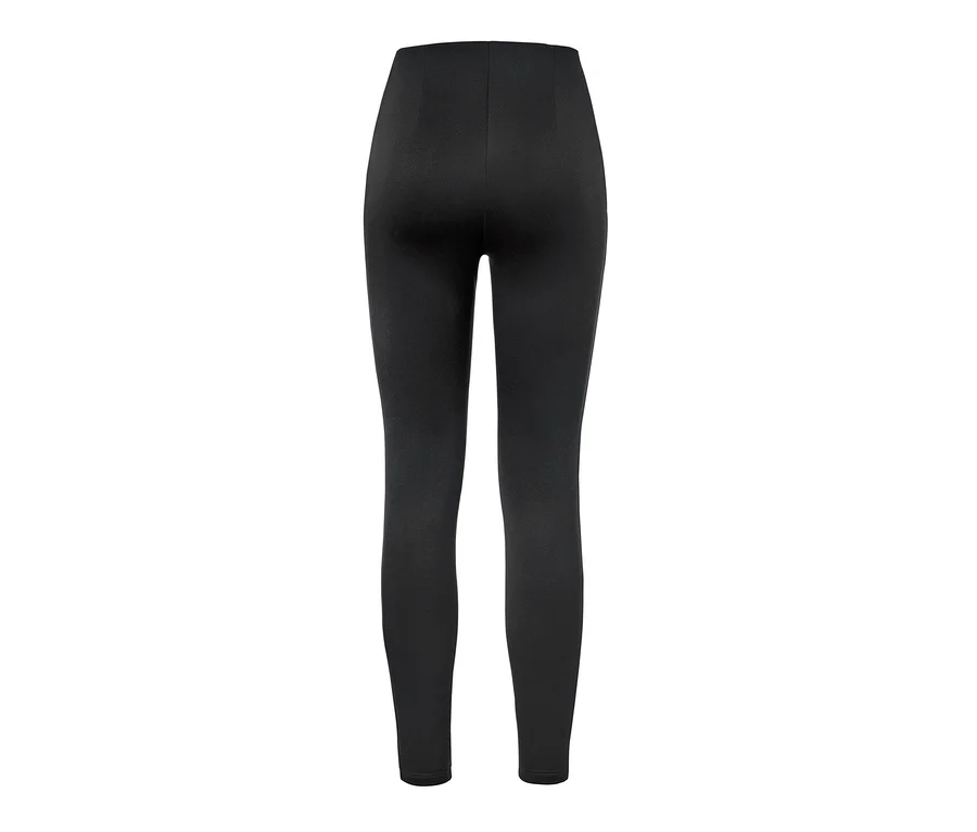 Schwarze Thermotights von hinten.