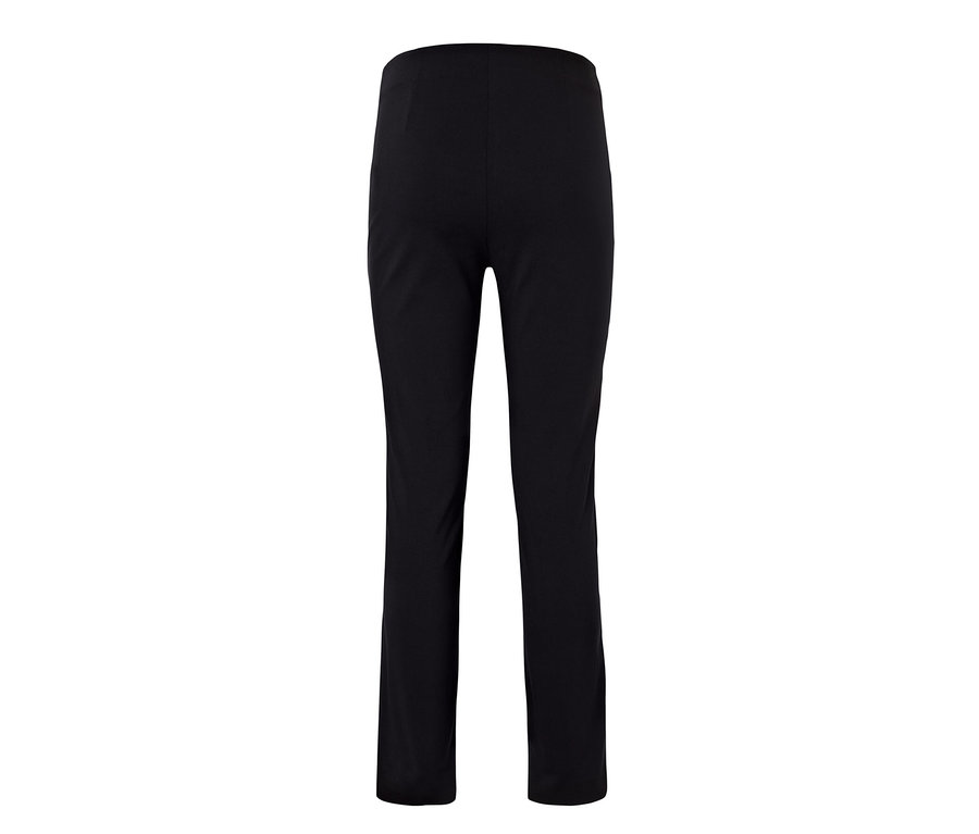 Schwarze Stretchhose.