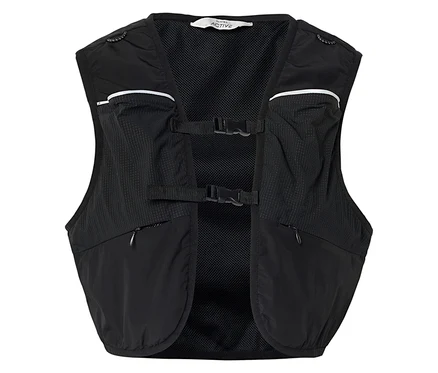 Schwarze Laufweste mit Taschen und Schnallen.