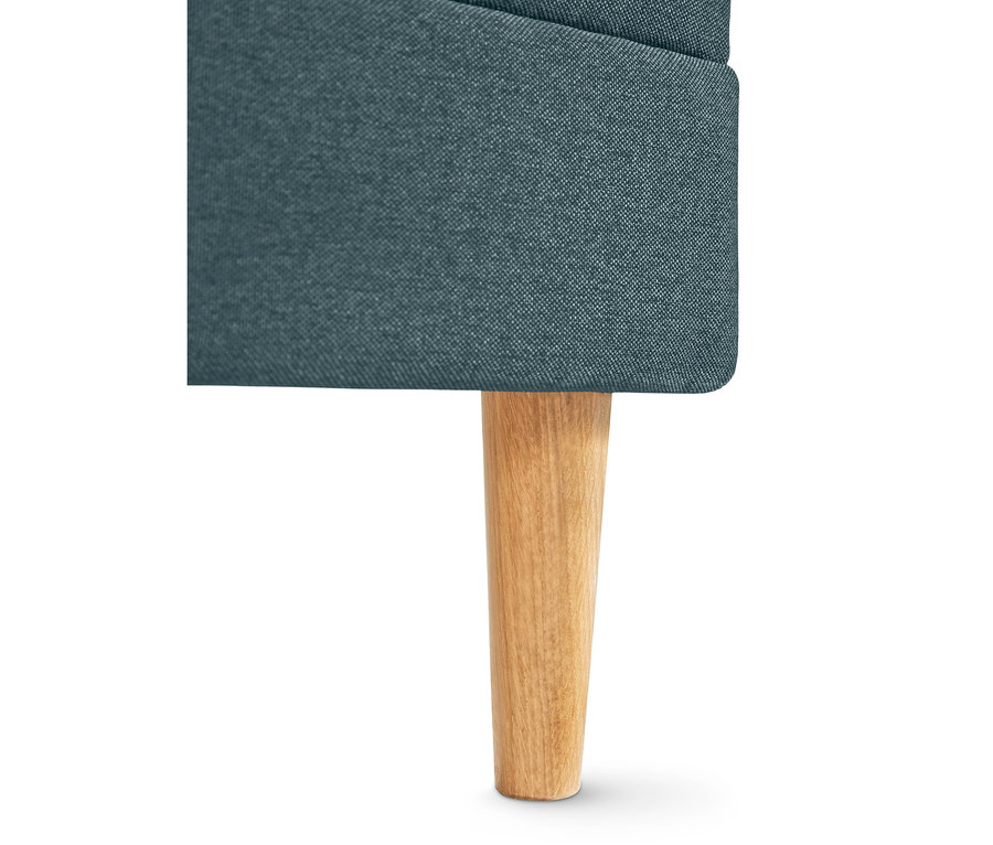 Detailansicht eines blau-grauen Federkern-Eckschlafsofas »Just Relax« mit Stauraumbank.